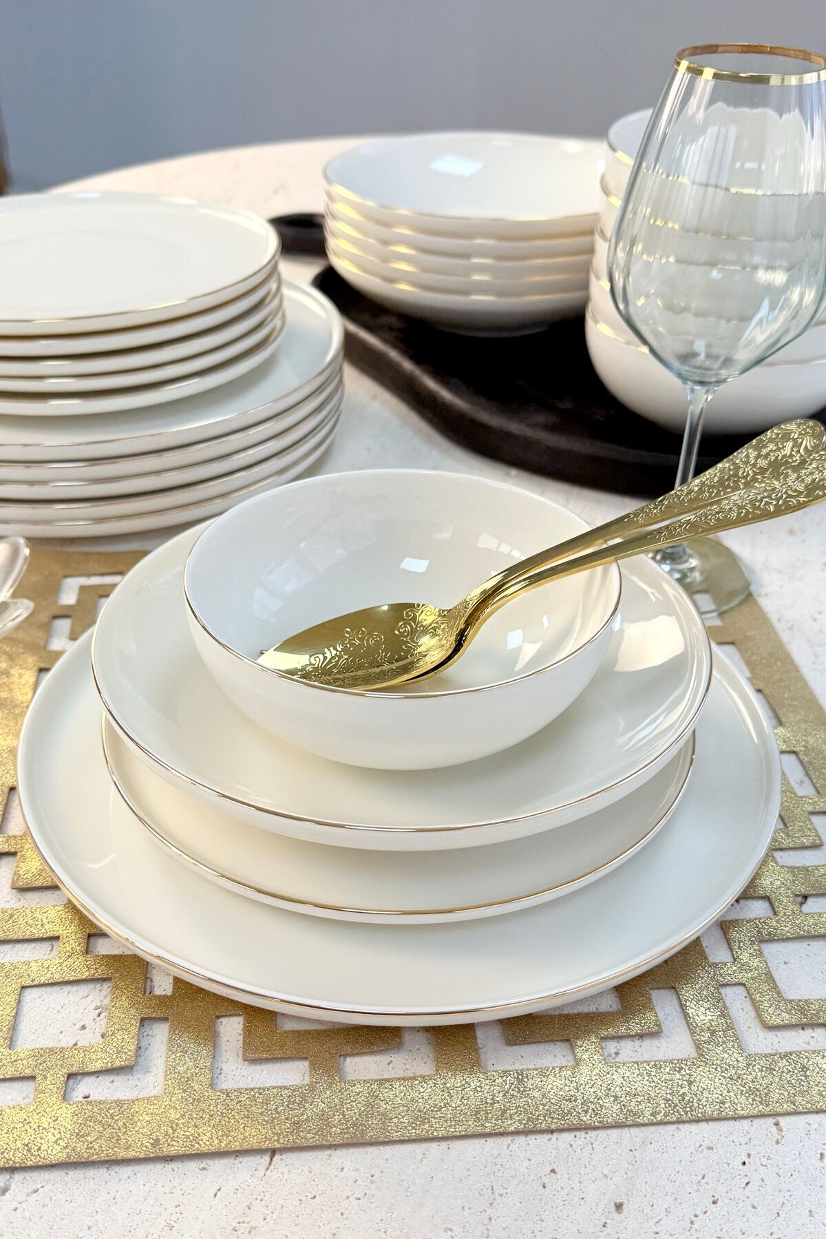 Elegance Maria Gold Porselen 24 Parça 6 Kişilik Yemek Takımı (ALTIN DETAY)