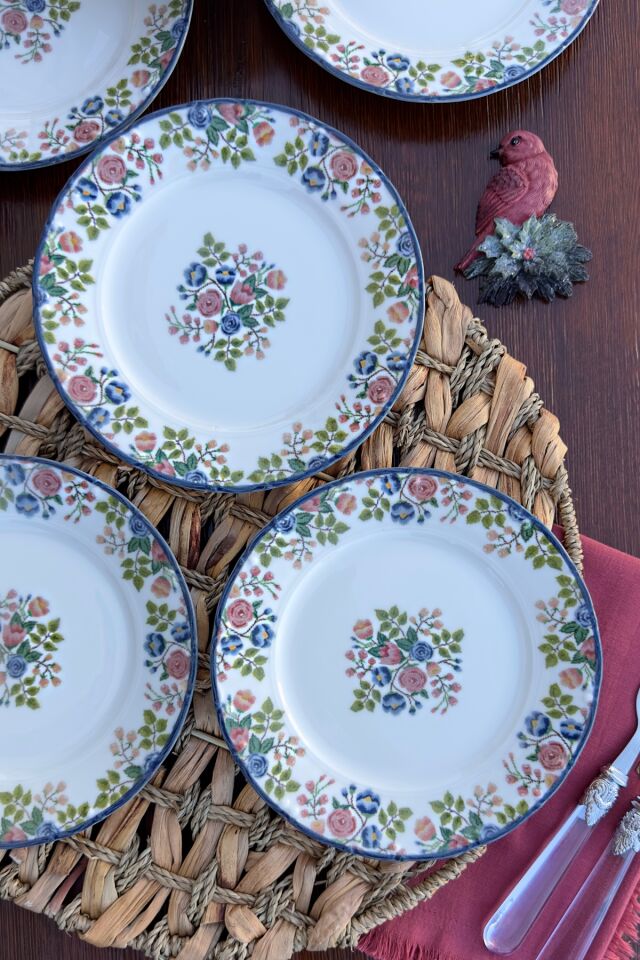Rosalinda 6 kişilik 19 cm Özel Tasarım Premium Porselen Pasta Tabağı Takımı Pembe Çiçekli