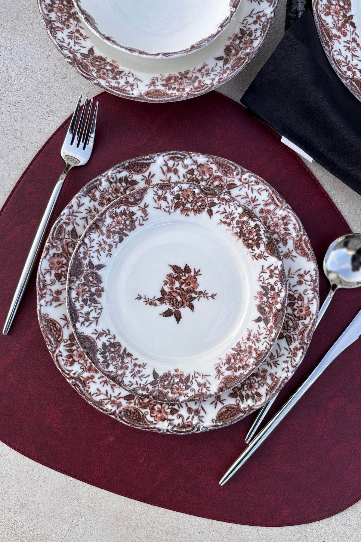 Vintage Rose 24 Parça 6 Kişilik Premium Porselen Yemek Takımı Bordo