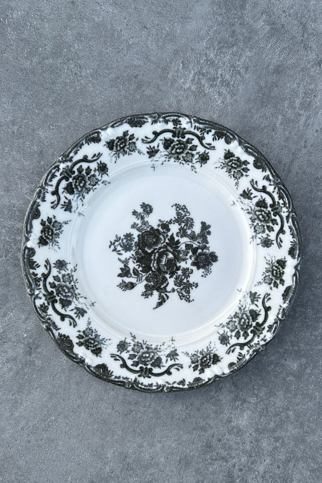 Antique Black 24 Parça 6 Kişilik Premium Porselen Yemek Takımı Siyah