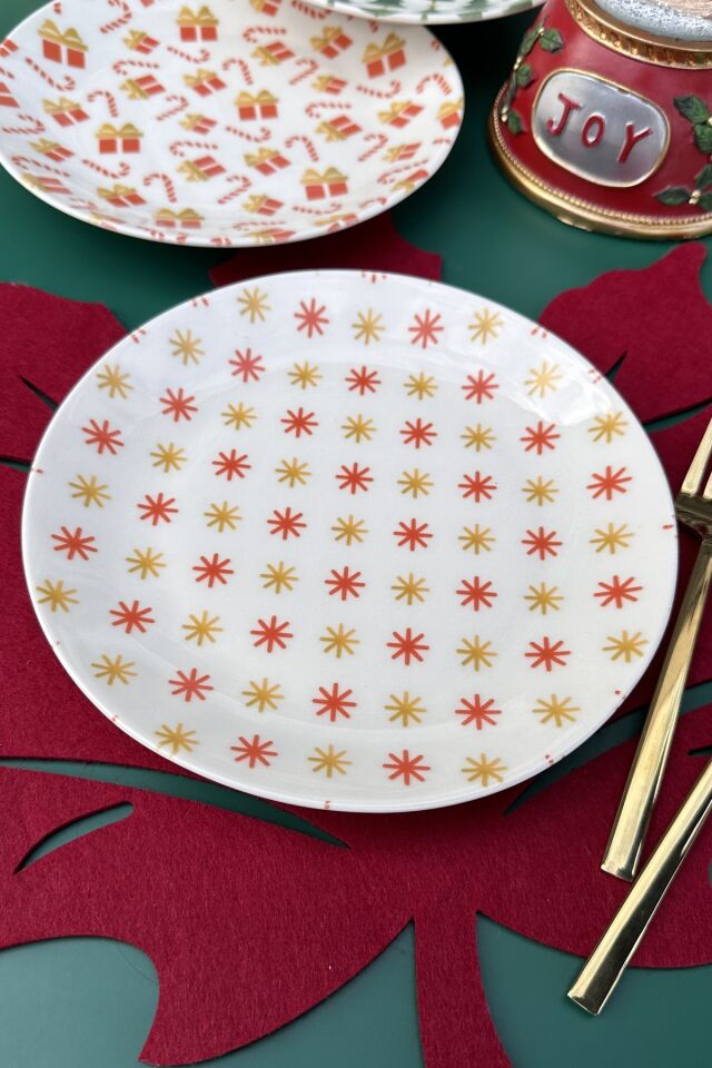 yeni yıl 6 kişilik 19 cm porselen pasta sunum tabağı takımı yılbaşı mix günlük