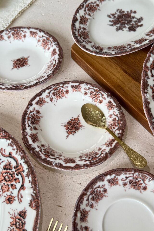 Antique rose 19 Parça 6 Kişilik Porselen Kahvaltı Takımı bordo-kahve çiçek desenli