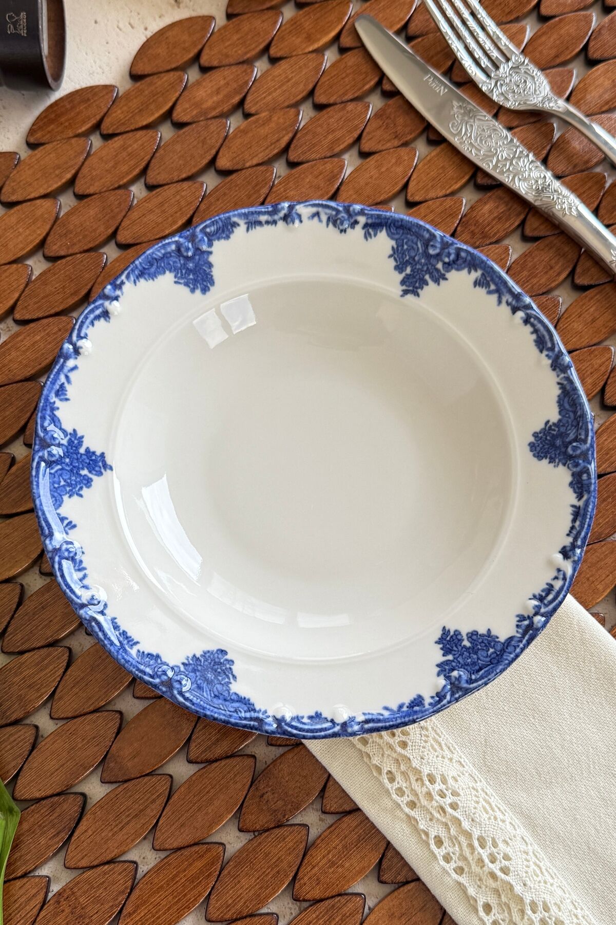 Antique Deep Azul 6 kişilik 21 cm Özel Tasarım Premium Porselen Çukur Yemek Tabağı Mavi Çiçek Desen