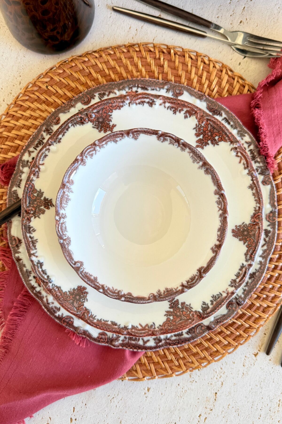 Antique Rose 24 Parça 6 Kişilik Premium Porselen Yemek Takımı Bordo Çiçek Desenli