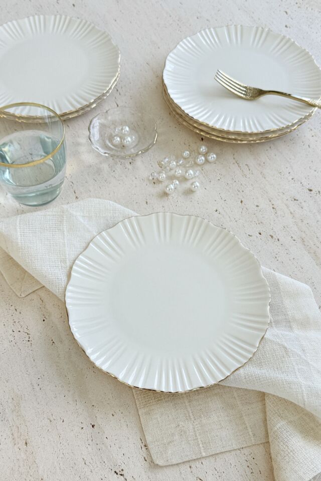 Aura Gold 6 kişilik 21 cm Premium Porselen Pasta Tabağı Takımı Gold