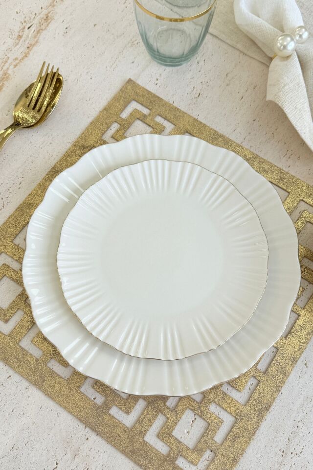 Aura 24 Parça 6 Kişilik Premium Porselen Günlük Krem Yemek Seti Kırık Beyaz Yemek Takımı Gold