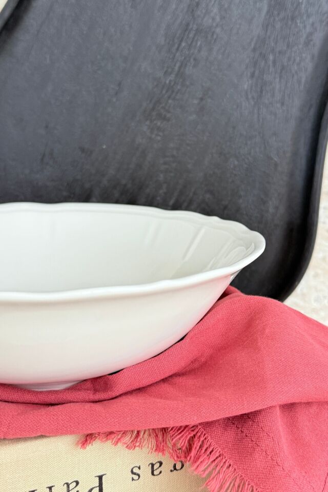 Perla Krem 23 Cm Büyük Boy Porselen Derin Salata Kasesi Sunum Servis Tabağı Krem