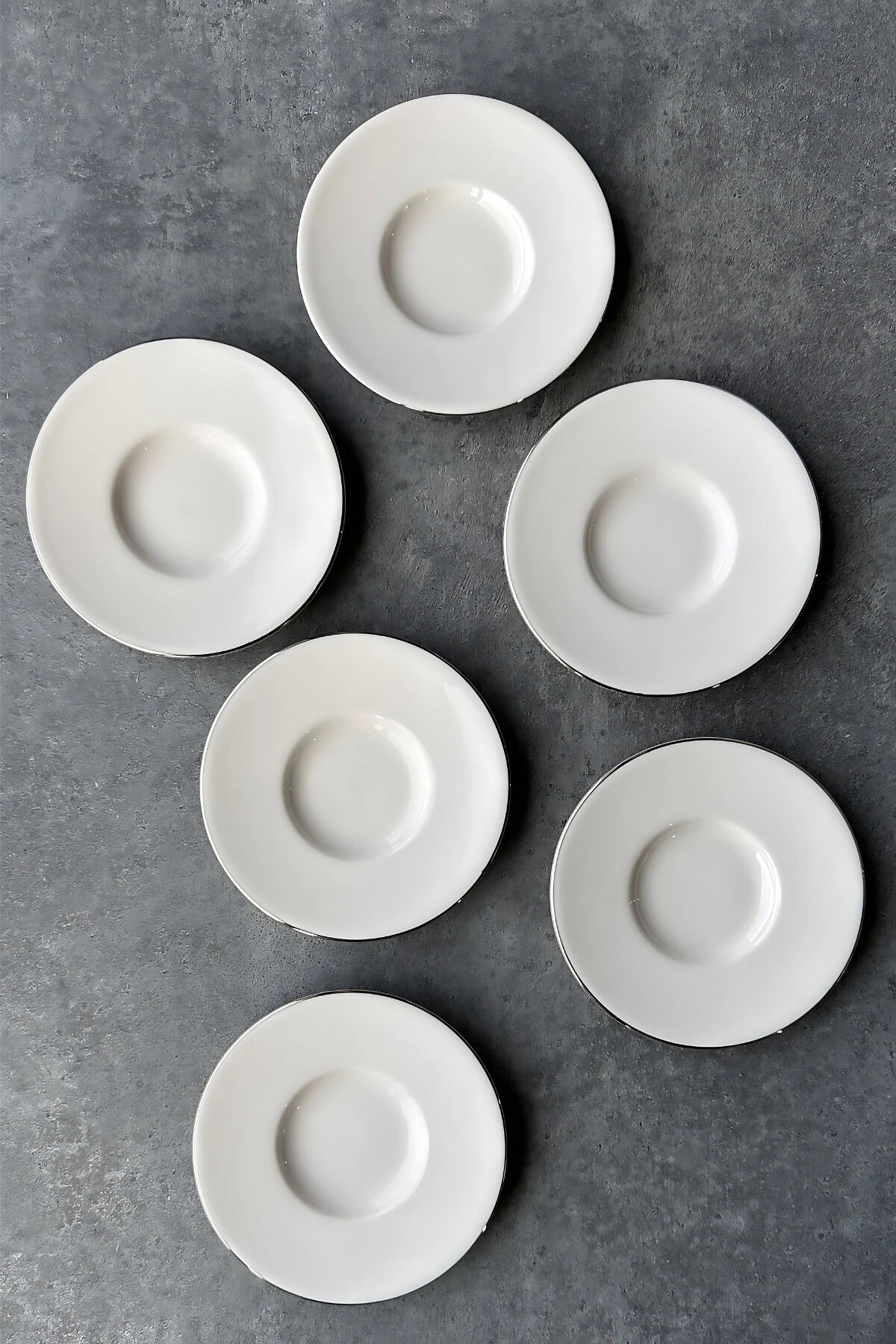 Modern Gümüş Krem 6 Parça 11 Cm 6 Kişilik Premium Porselen Gümüş Yaldızlı Çay Tabağı Takımı Gri