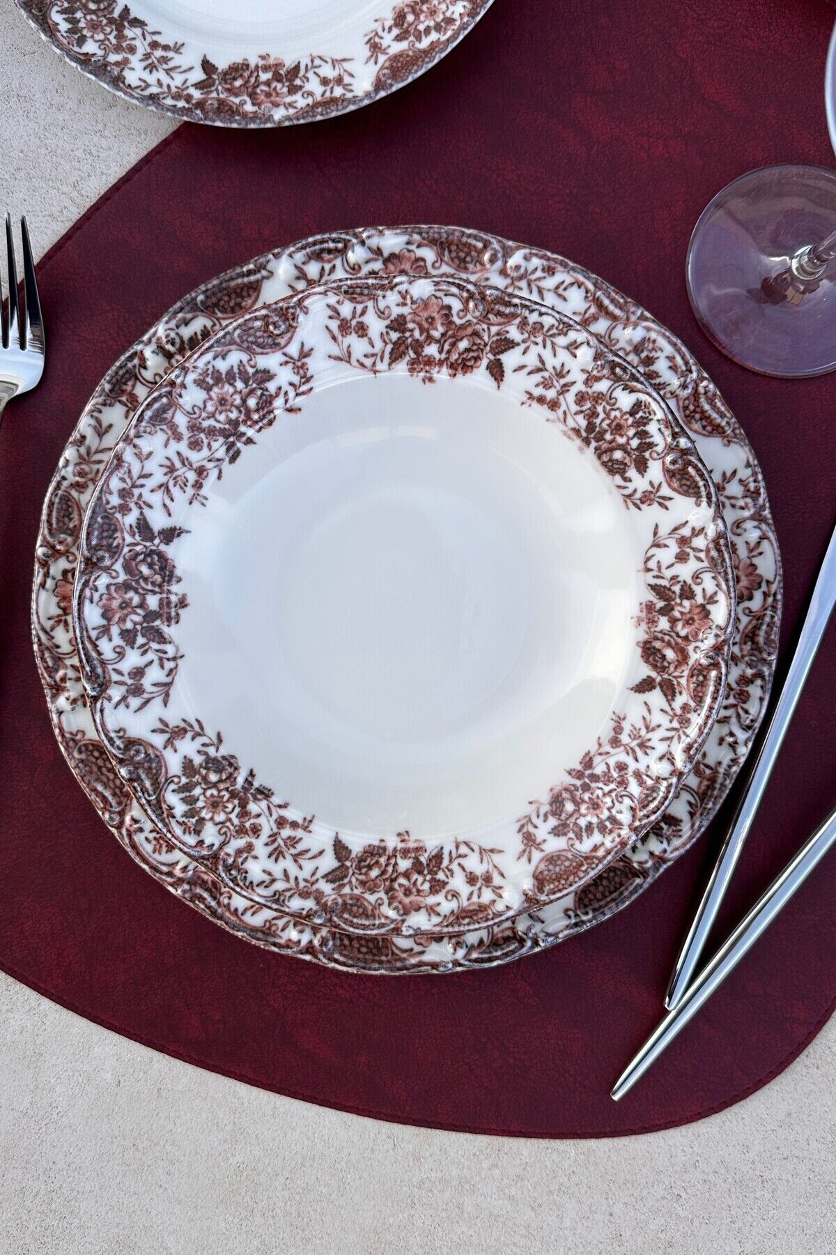 Vintage Rose 6 Kişilik 21 Cm Özel Tasarım Premium Porselen Çukur Yemek Tabağı Takımı Bordo Bordo