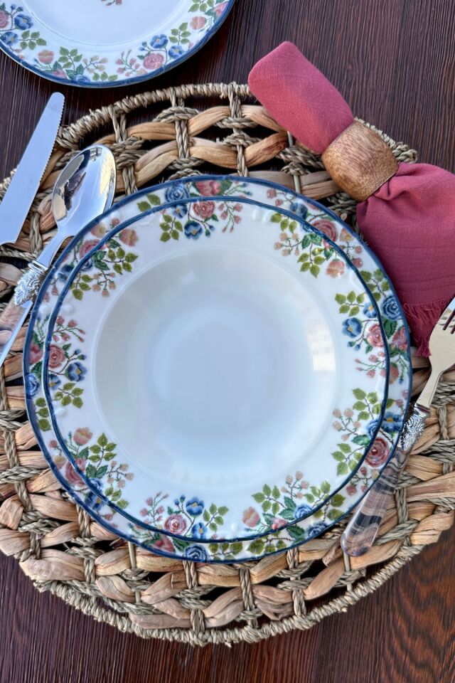 Rosalinda 6 Kişilik 21 cm Özel Tasarım Premium Porselen Çukur Tabak Takımı Pembe Çiçek Desenli Pembe
