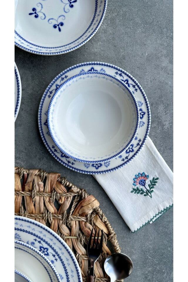 Blue blanc 24 Parça 6 Kişilik Porselen Yemek Takımı Vintage Mavi Çiçek Desenli Mavi