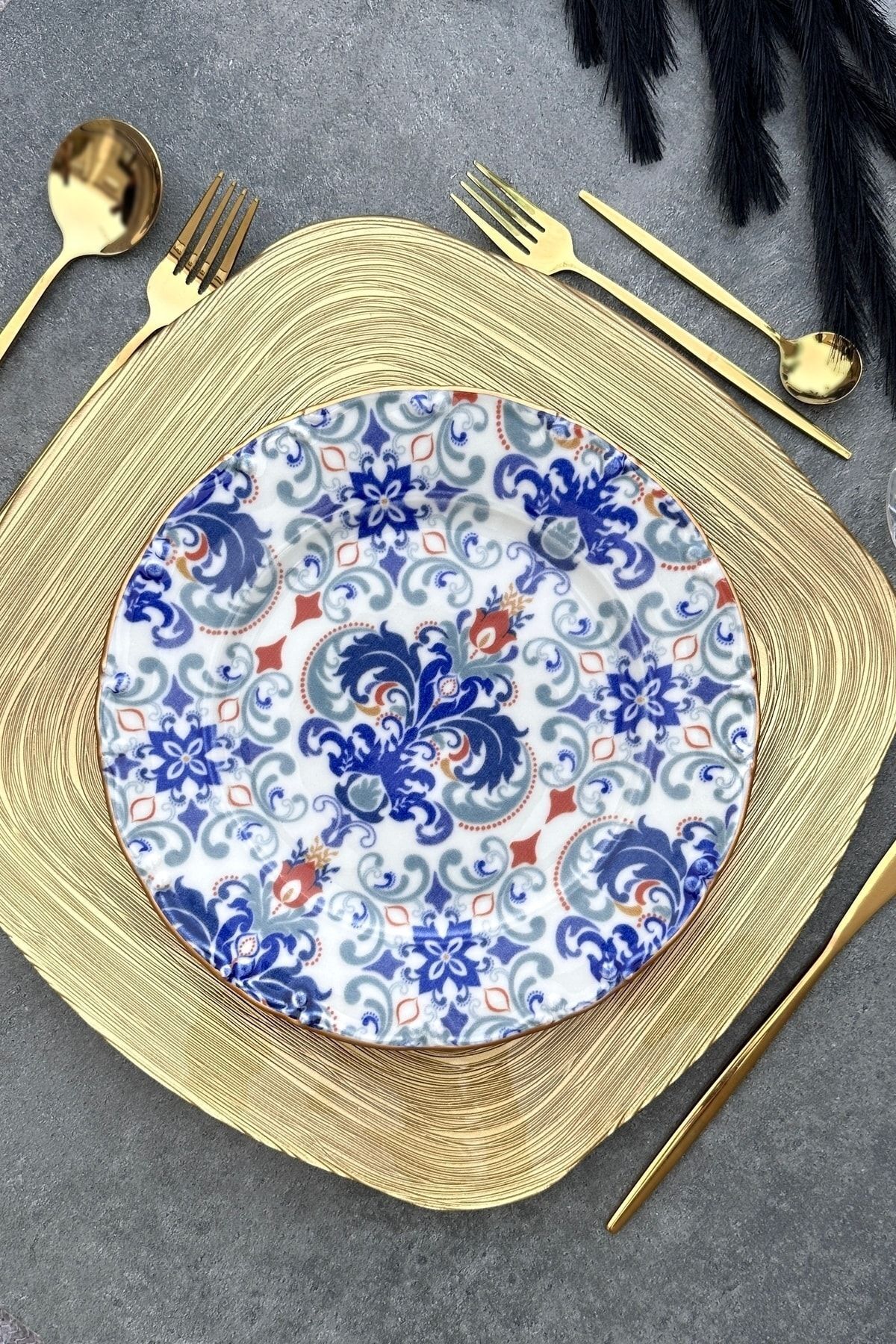 New Elizabeth Mat Altın Yaldızlı 6 Kişilik 25 Cm 6'lı Porselen Krem Sunum Servis Tabak Takımı KREM