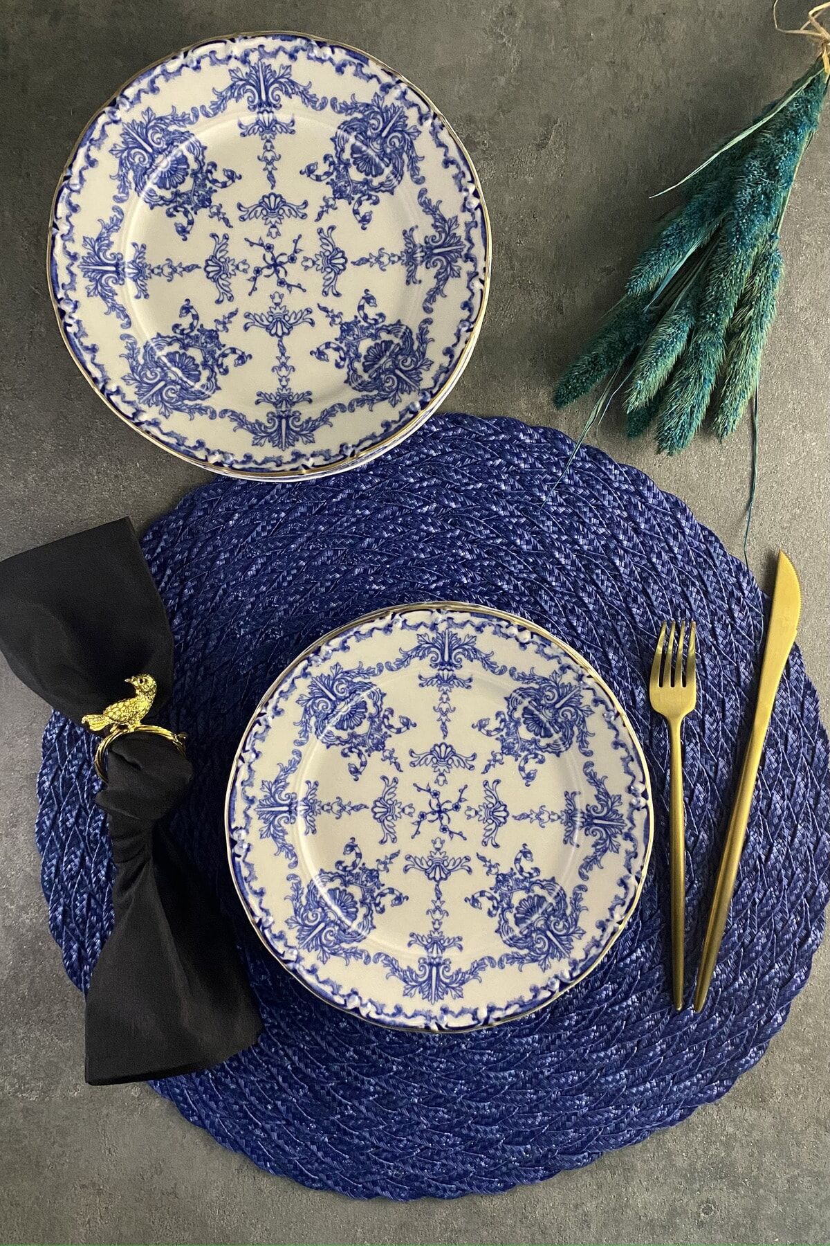 Royal Queen Mat Altın Yaldızlı 6 Kişilik 19 Cm Porselen Retro Pasta Tabağı Servis Seti Krem